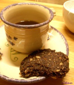 Valódi felfrissülés! Egy kávé, vagy tea és mellé egy illatos mogyoró kekesz!