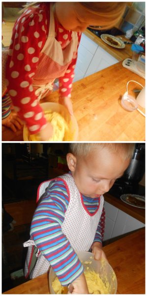 Elmélyült munka folyik...