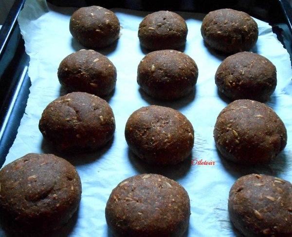 Hadrendben a cipók :-)